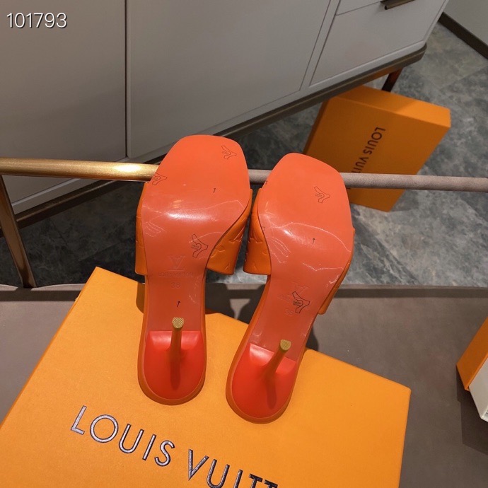 LV $63 gallery