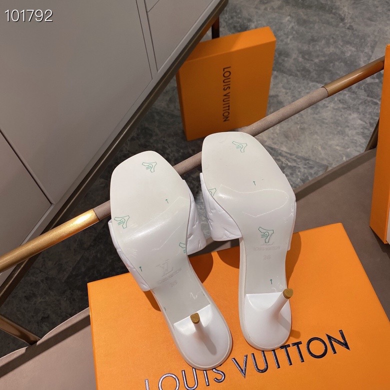 LV $63 gallery