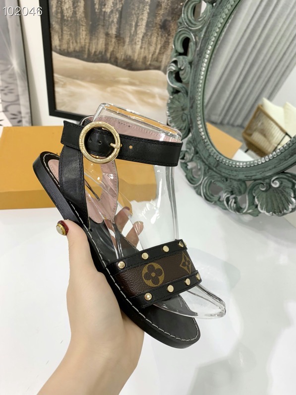 LV $63 gallery