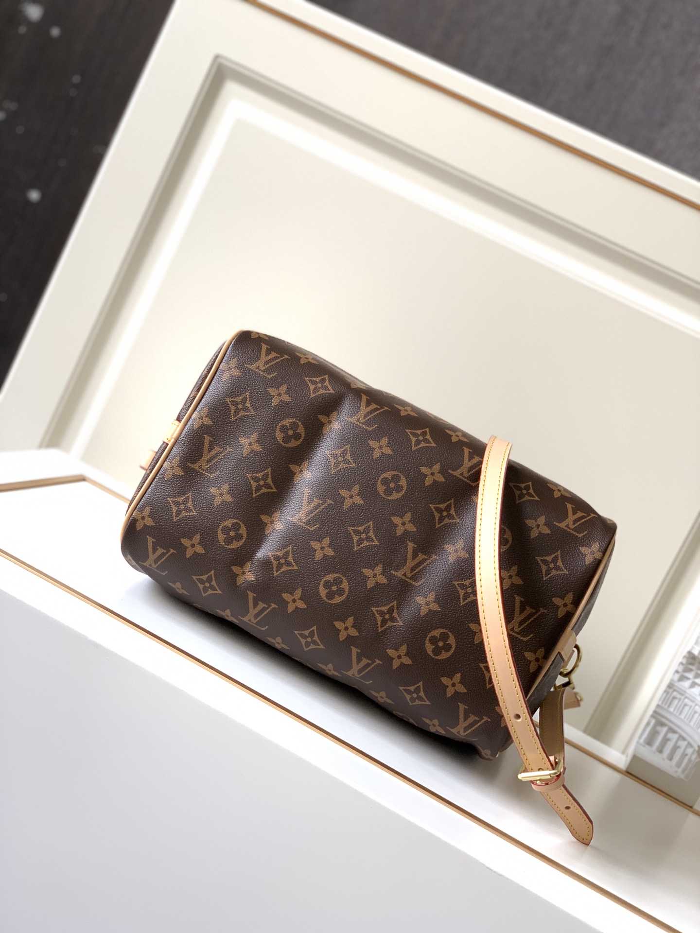 LV $63 gallery