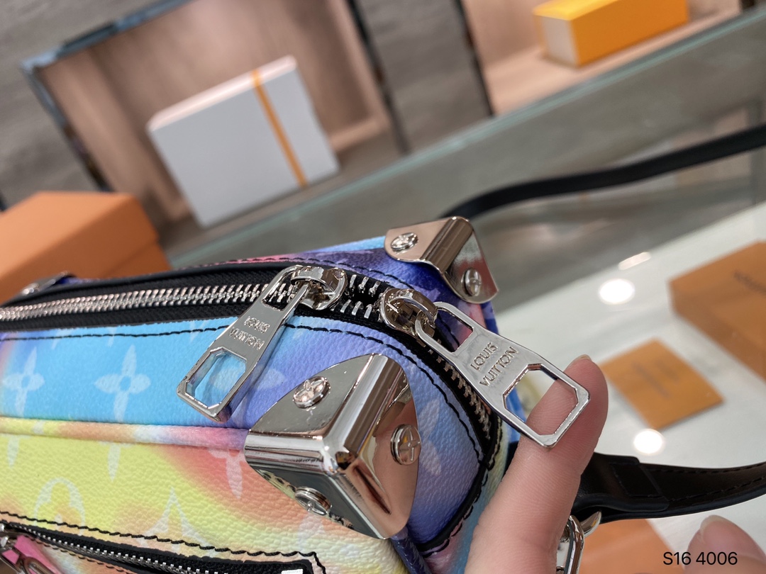 LV $65 gallery