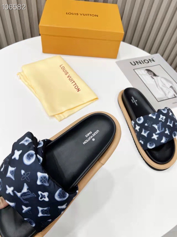 LV $65 gallery