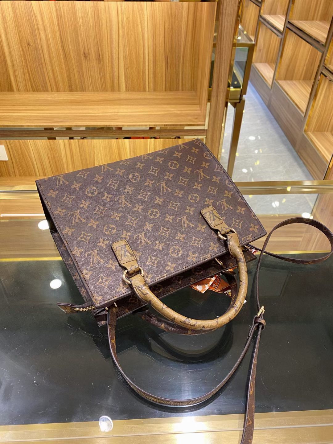 LV $65 gallery