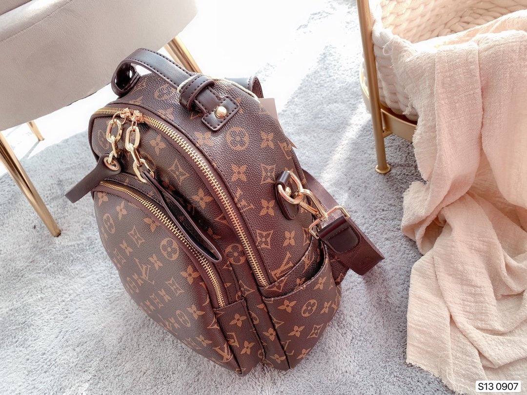 LV $65 gallery