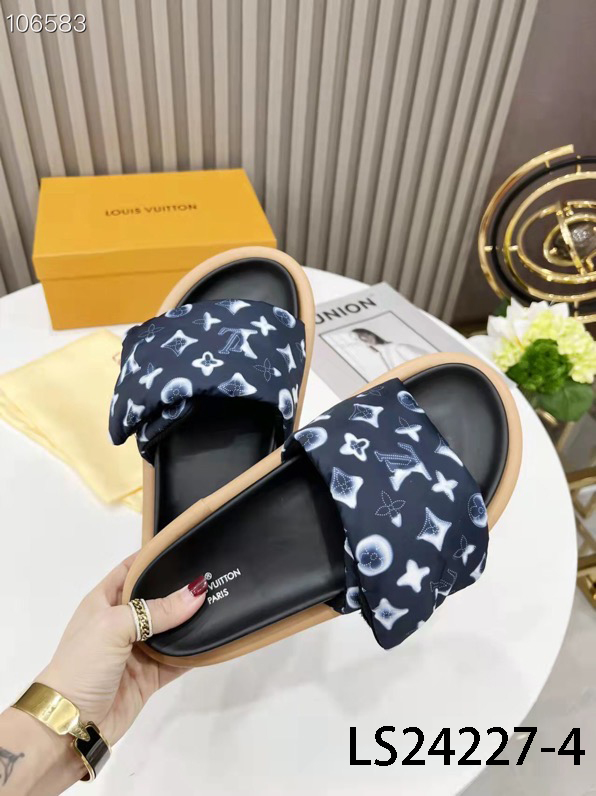 LV $65 gallery