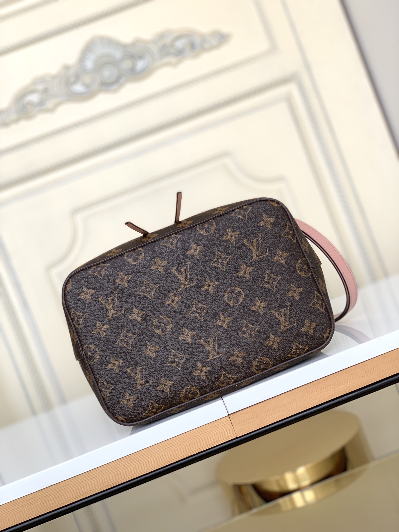 LV $65 gallery