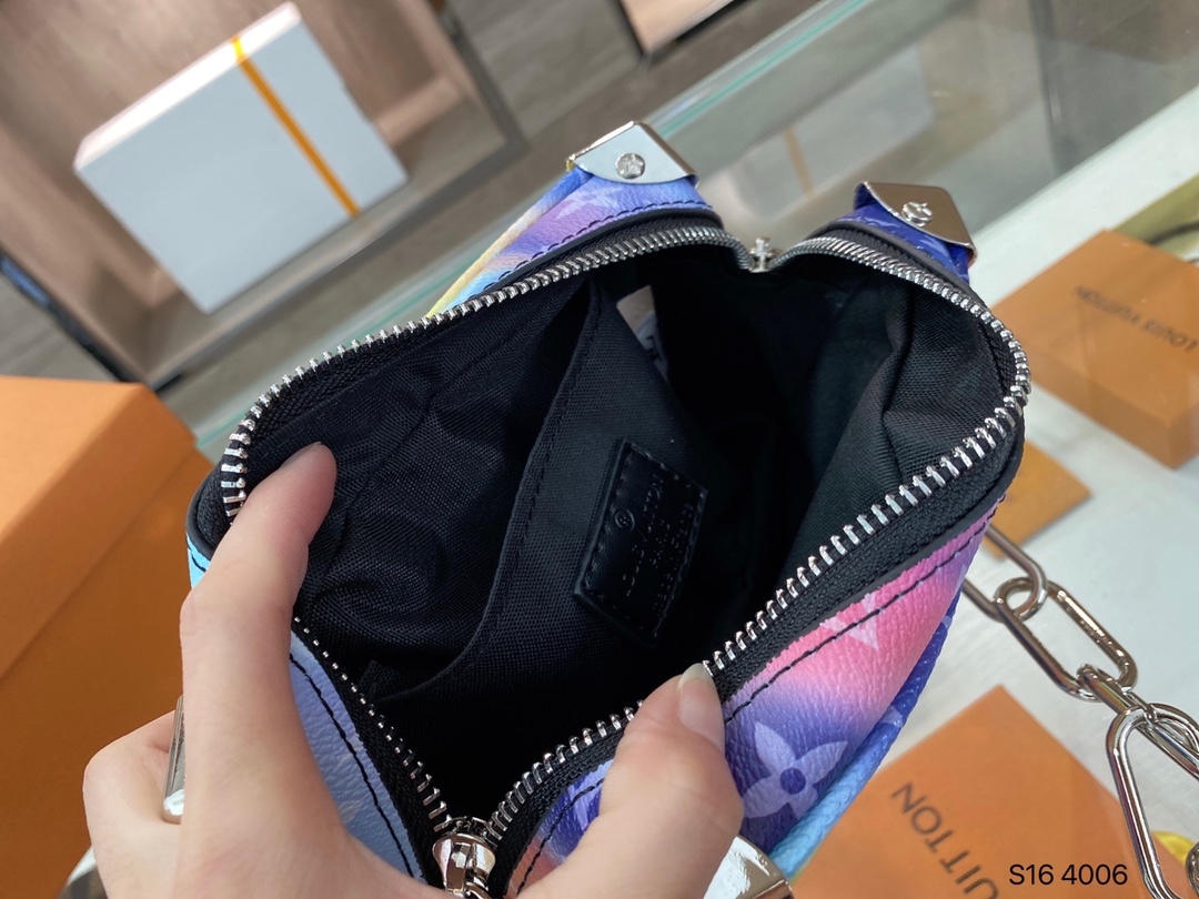 LV $65 gallery