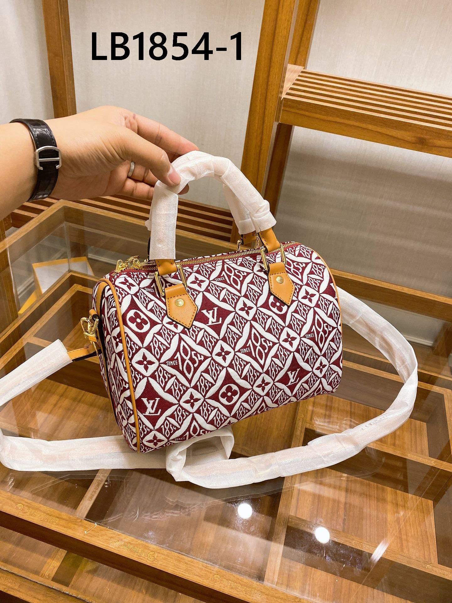 LV $65 gallery