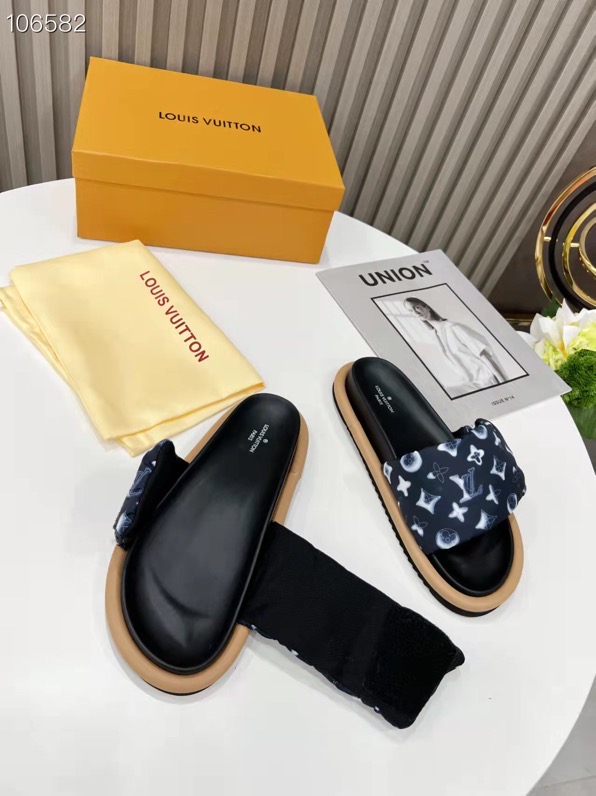 LV $65 gallery