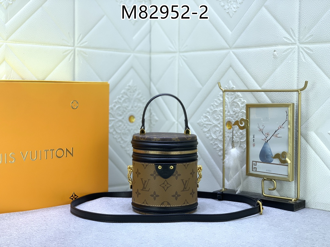 LV $66 gallery