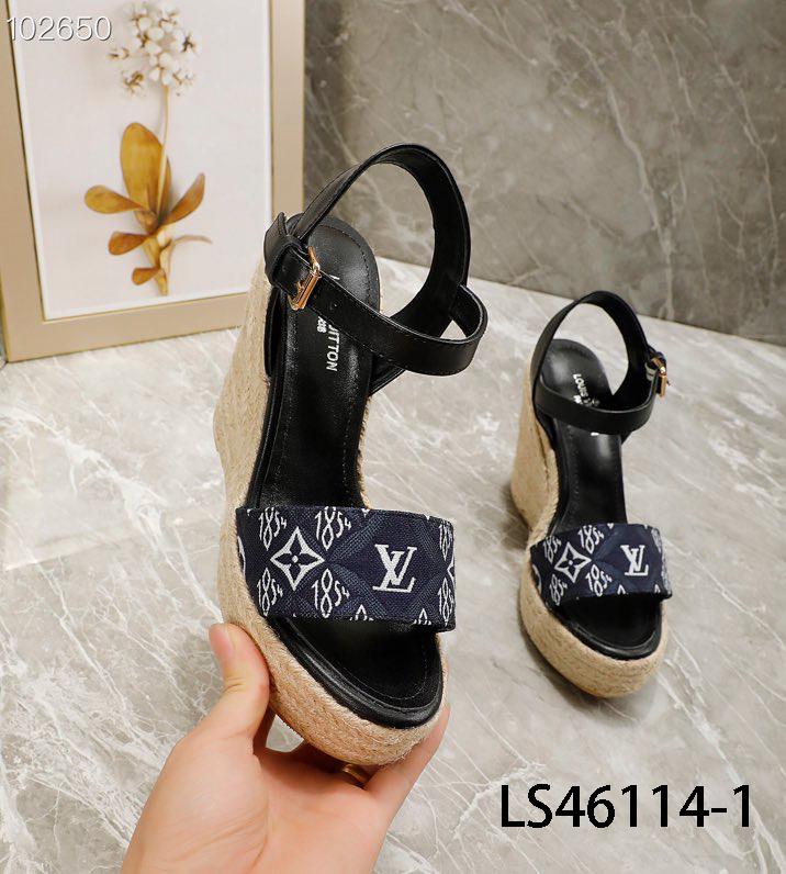 LV $66 gallery