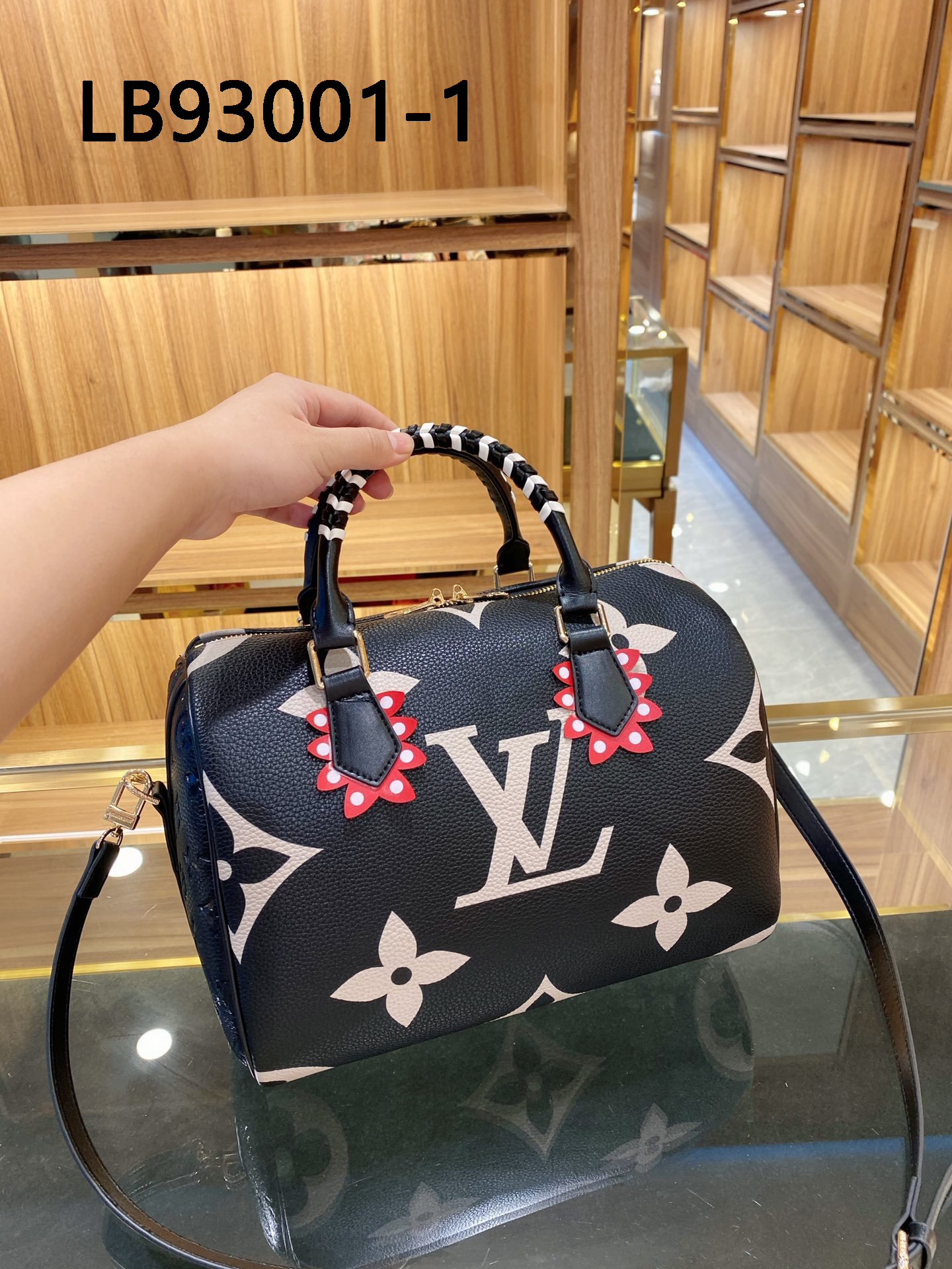 LV $67 gallery