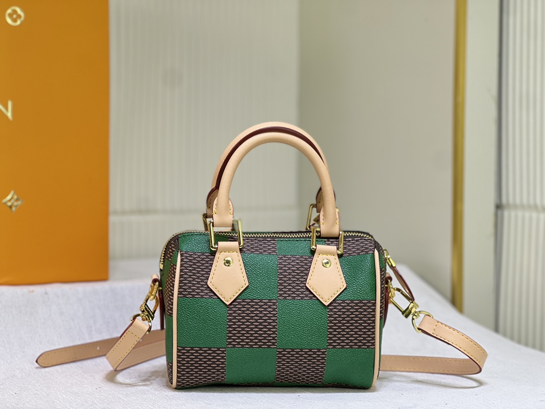 LV $68 gallery