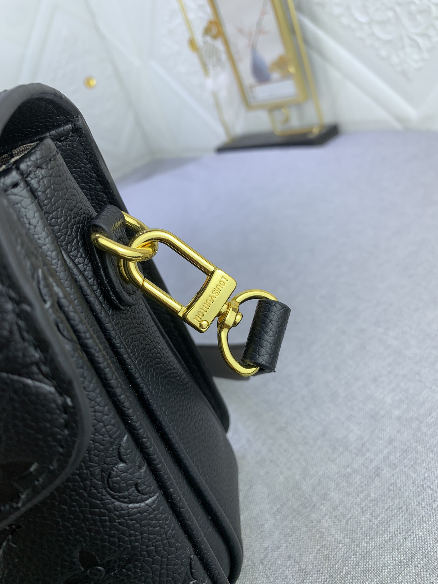 LV $68 gallery