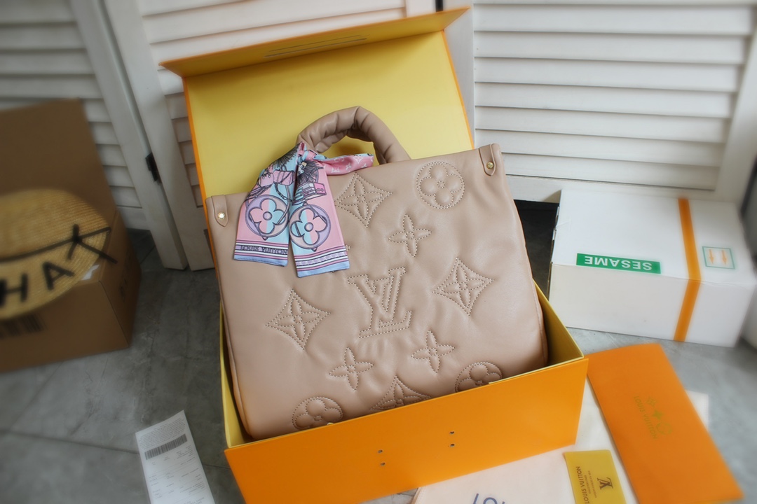 LV $69 gallery