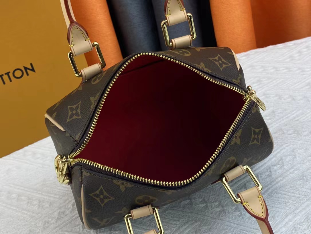 LV $69 gallery