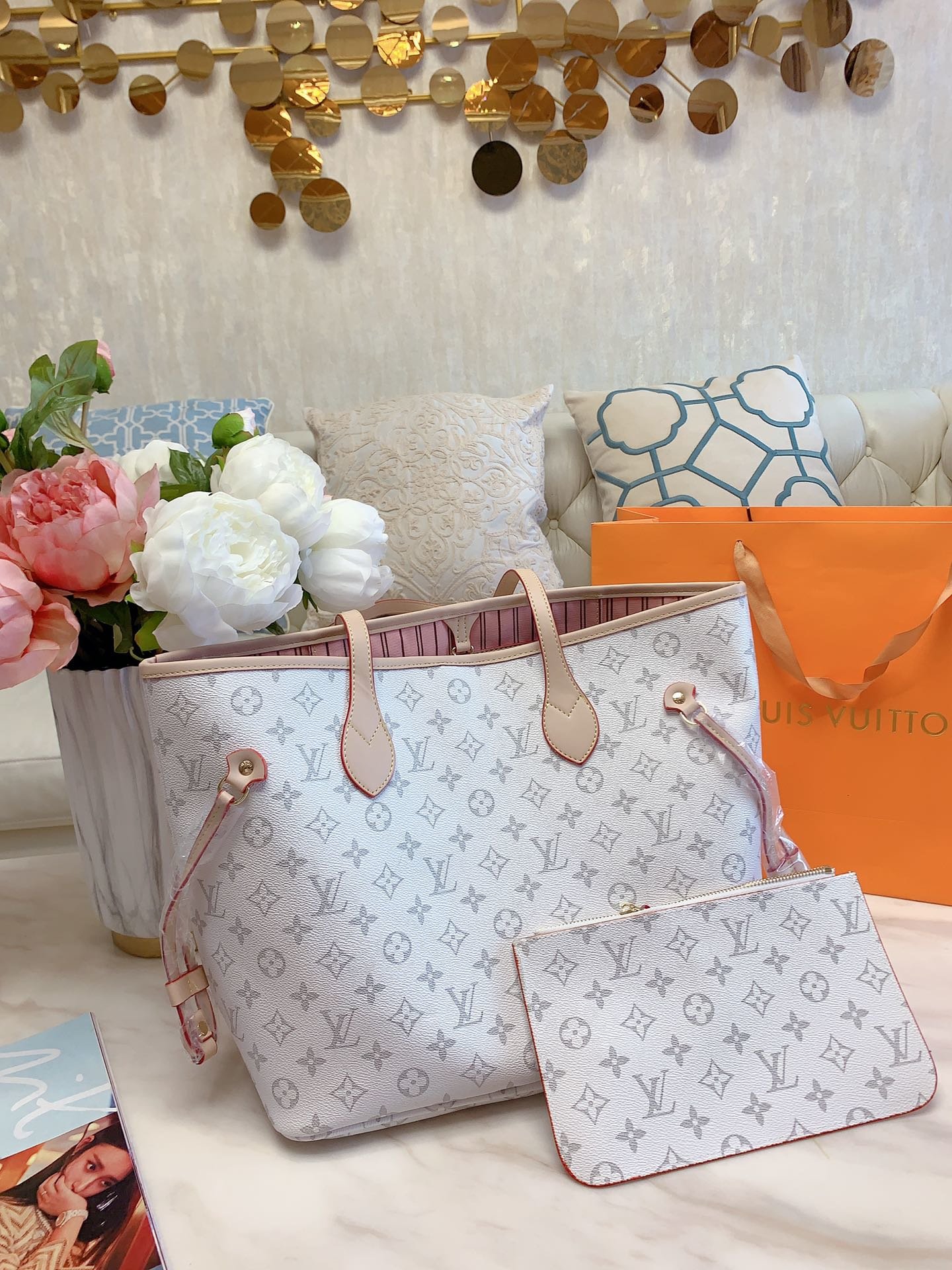 LV $69 gallery