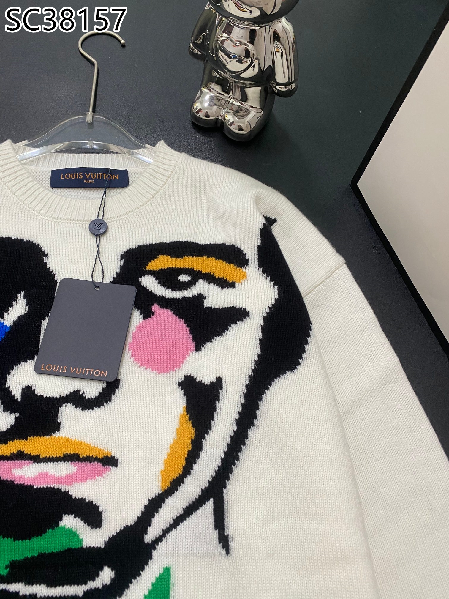 LV $69 gallery