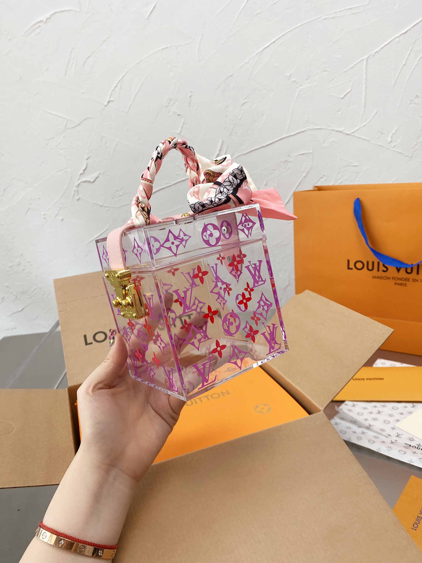 LV $69 gallery