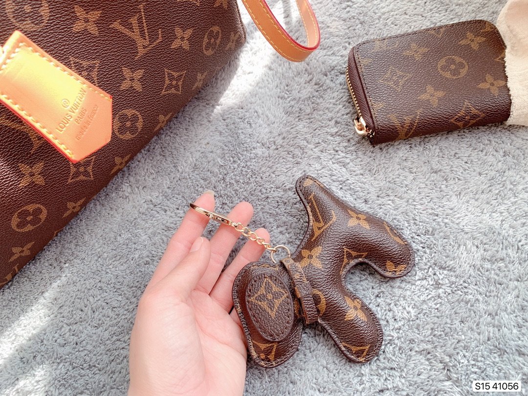 LV $69 gallery