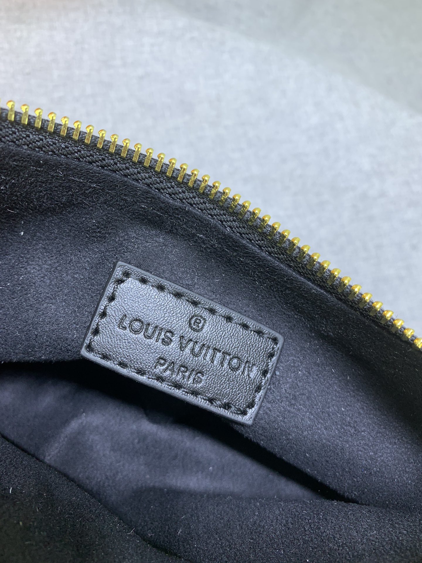 LV $70 gallery