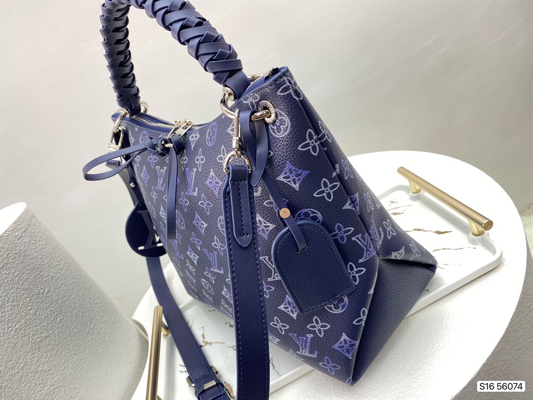 LV $70 gallery