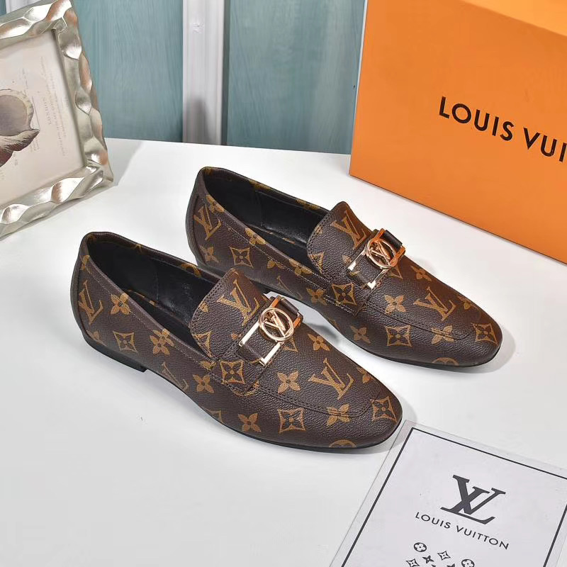 LV $71 gallery