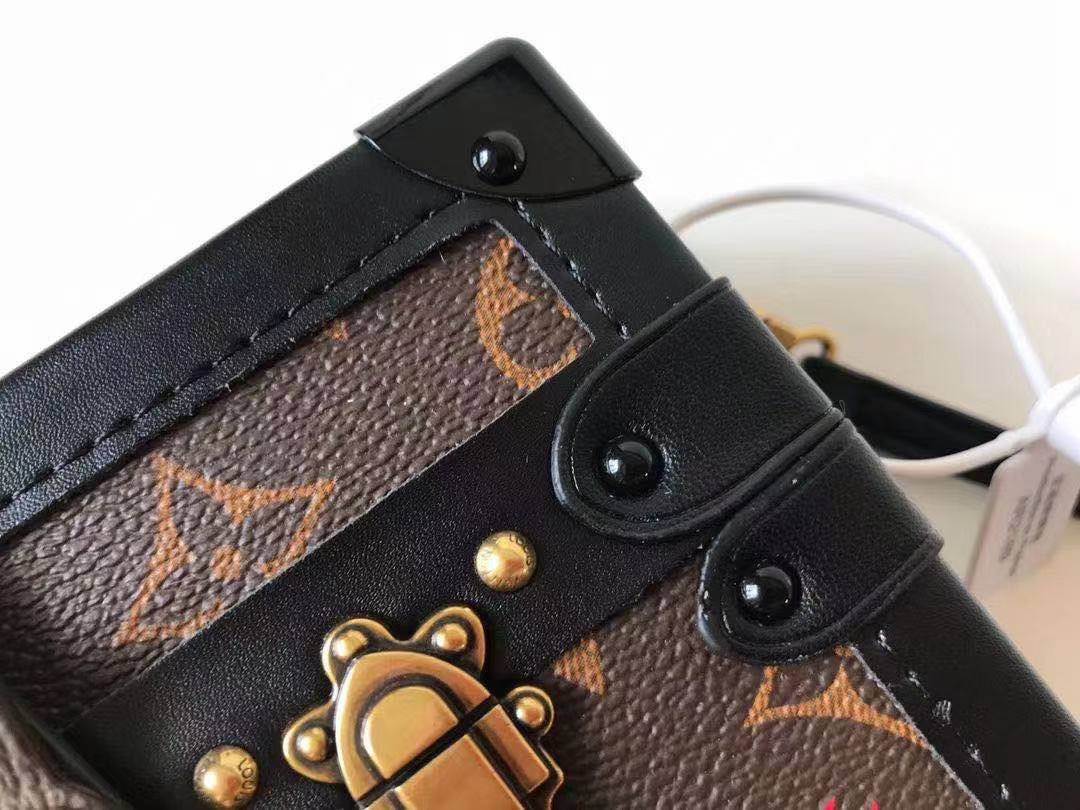 LV $71 gallery