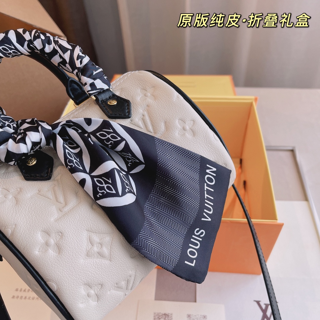 LV $72 gallery