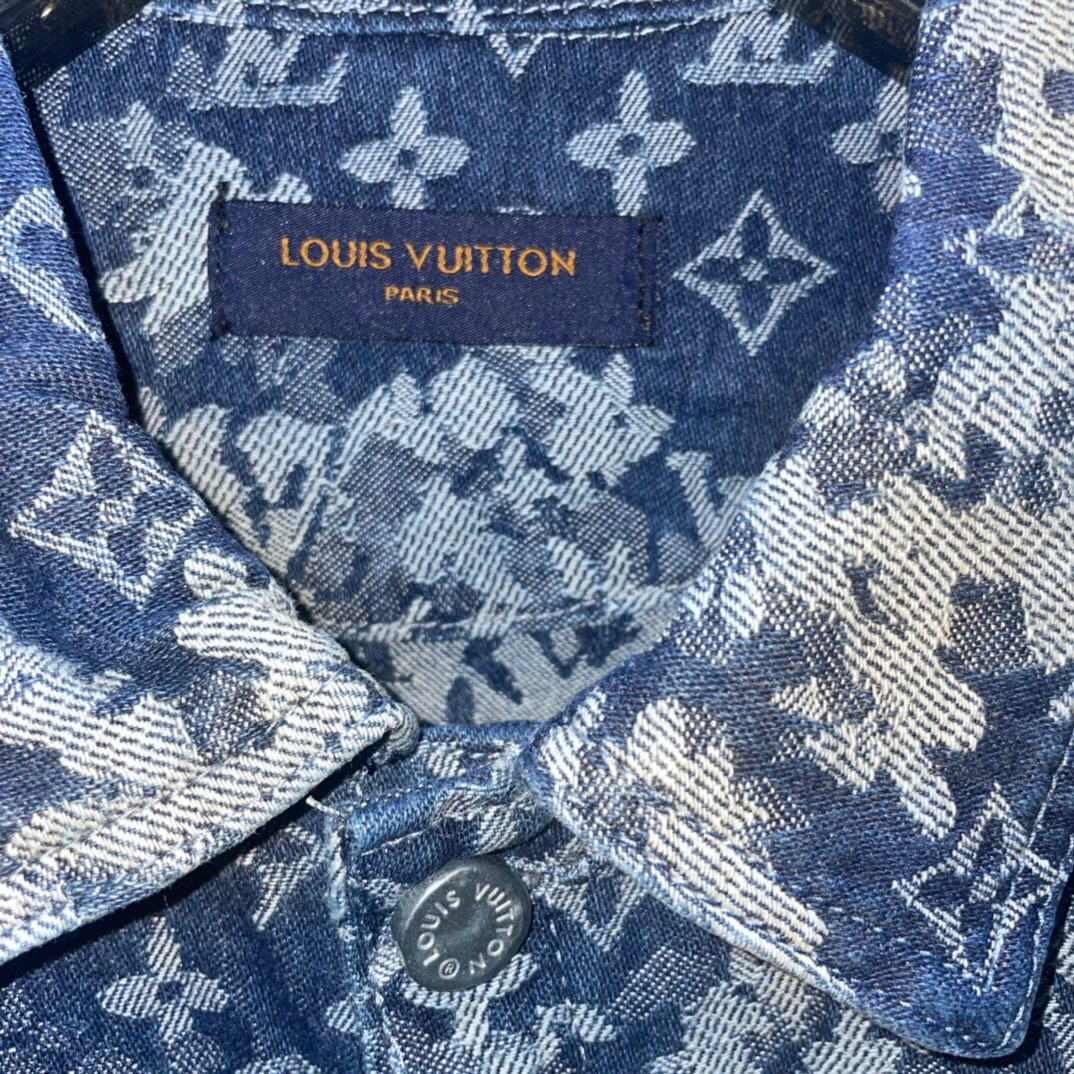 LV $72 gallery