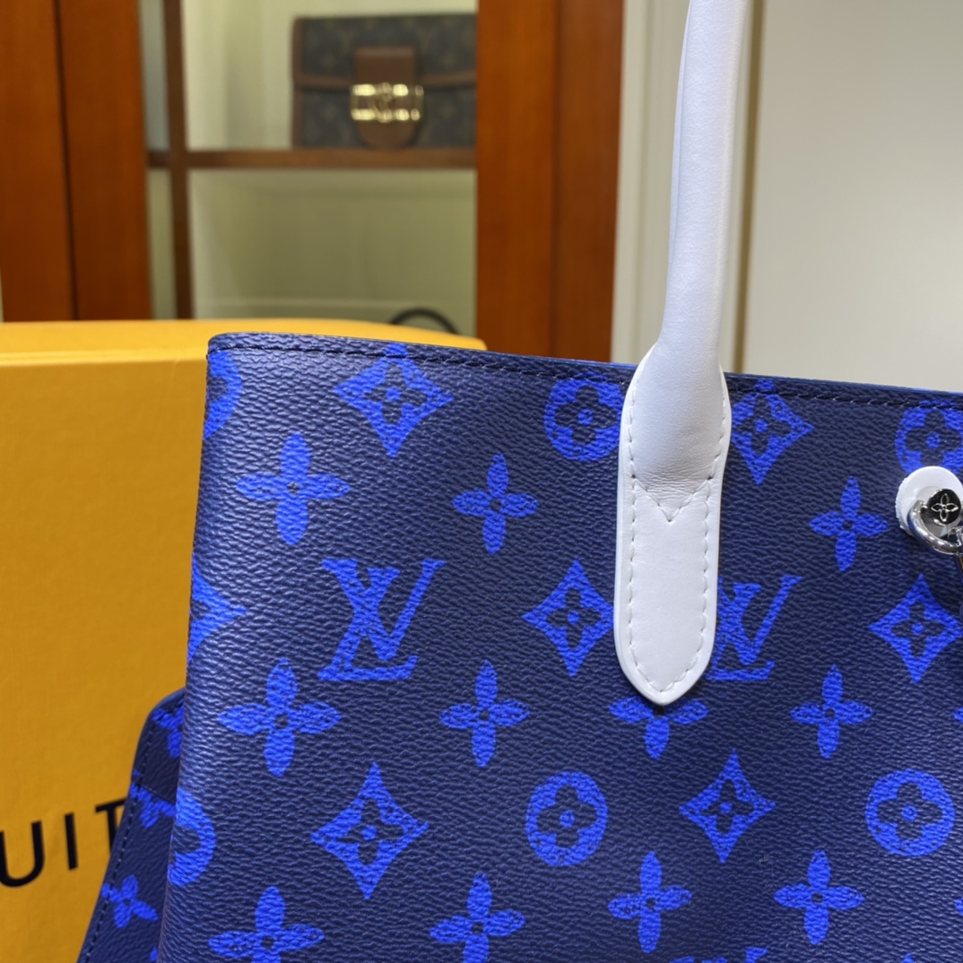 LV $72 gallery