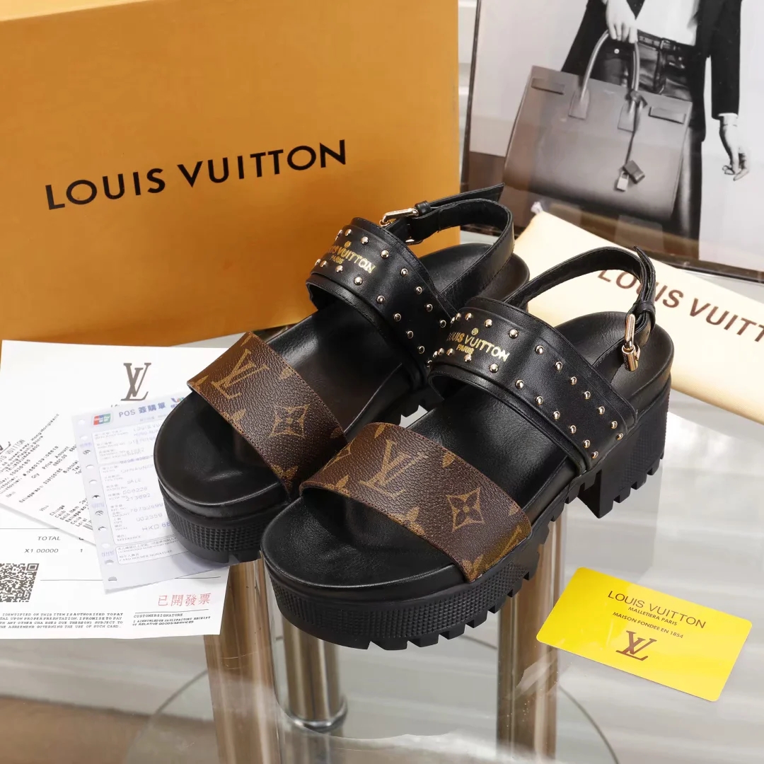 LV $72 gallery