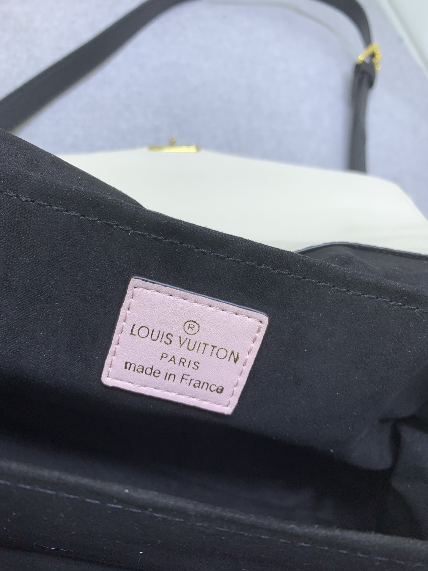 LV $72 gallery