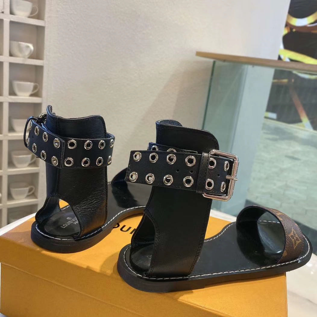 LV $72 gallery