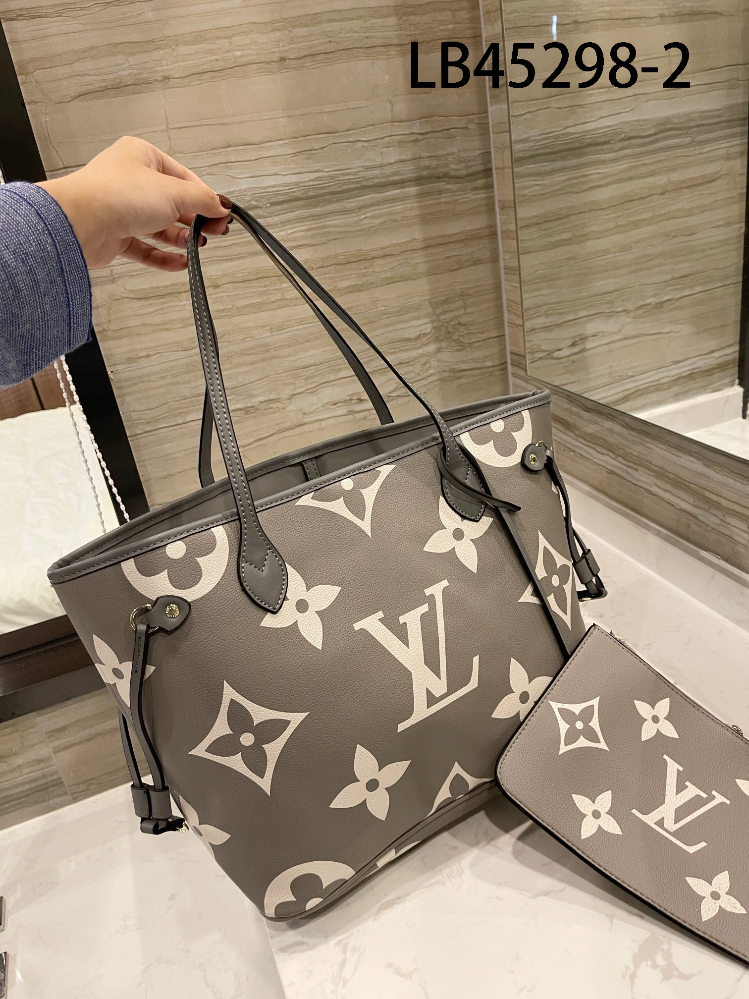 LV $73 gallery