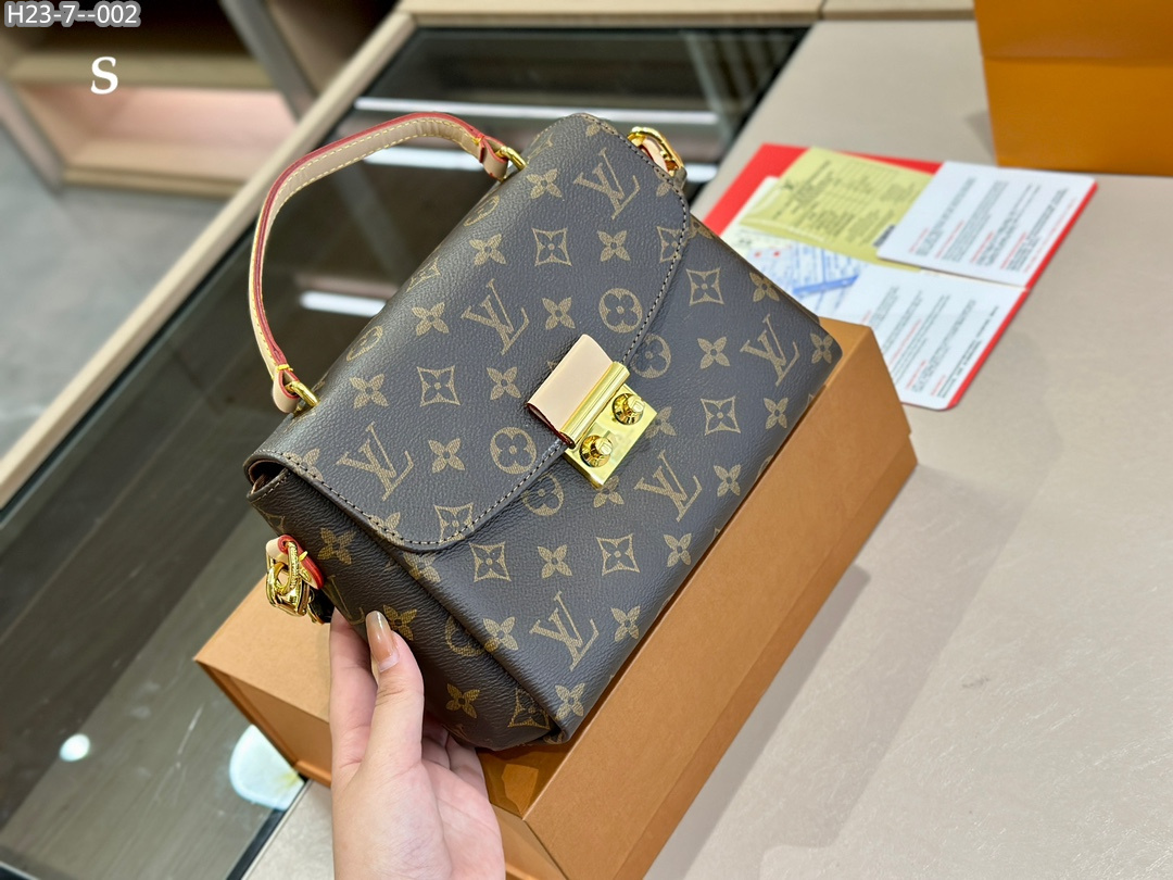 LV $73 gallery