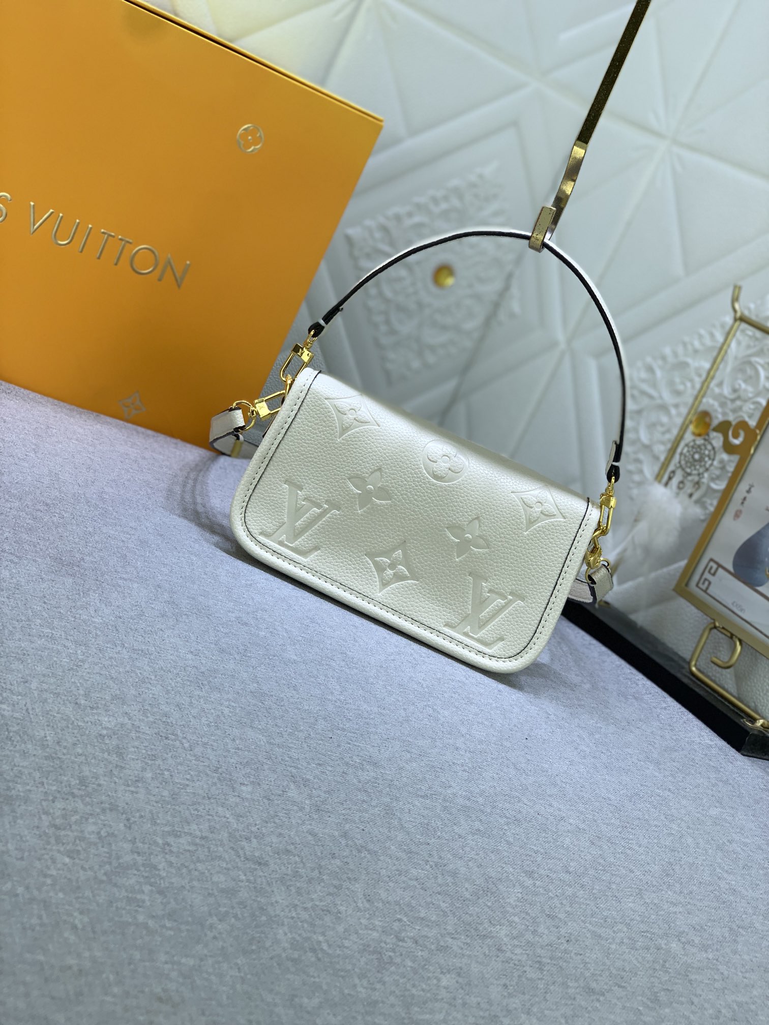 LV $74 gallery