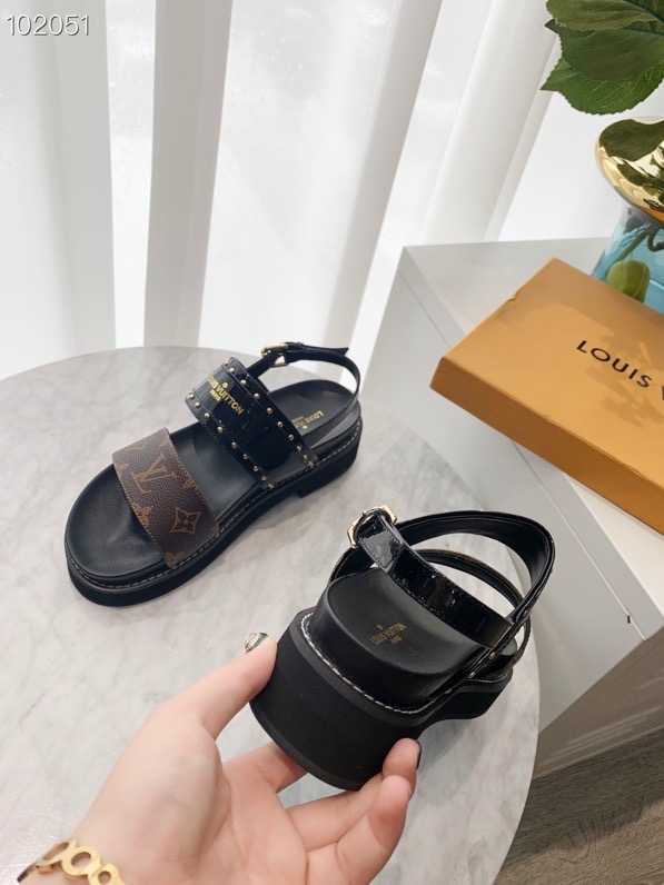 LV $74 gallery