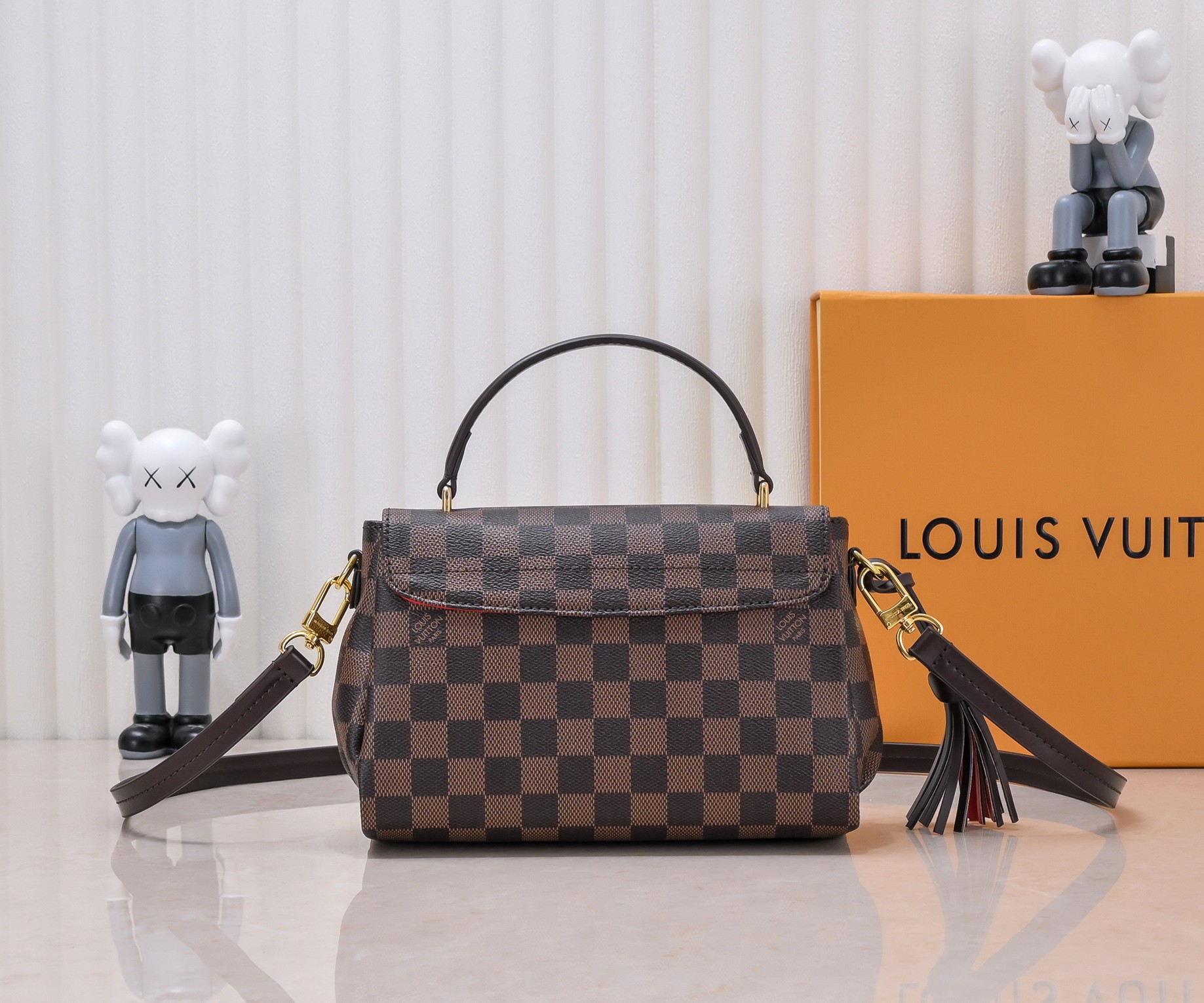 LV $74 gallery