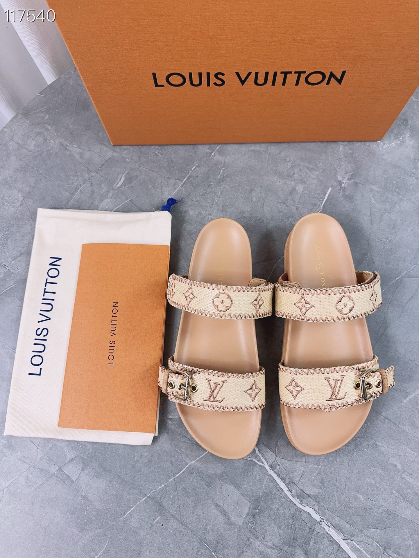 LV $75 gallery