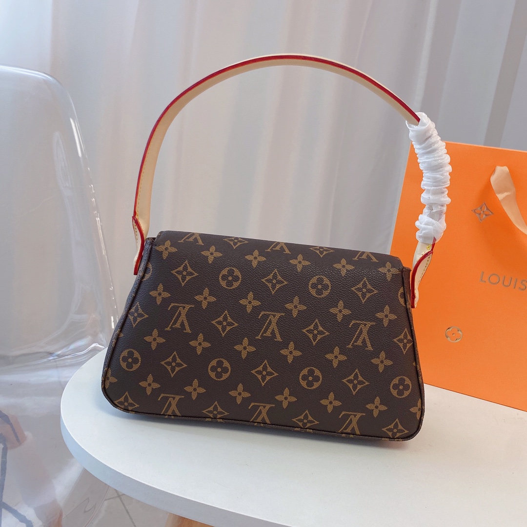 LV $75 gallery