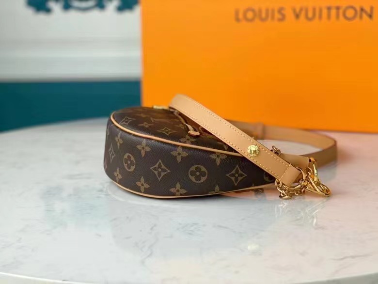 LV $75 gallery