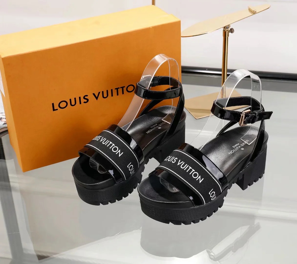 LV $75 gallery