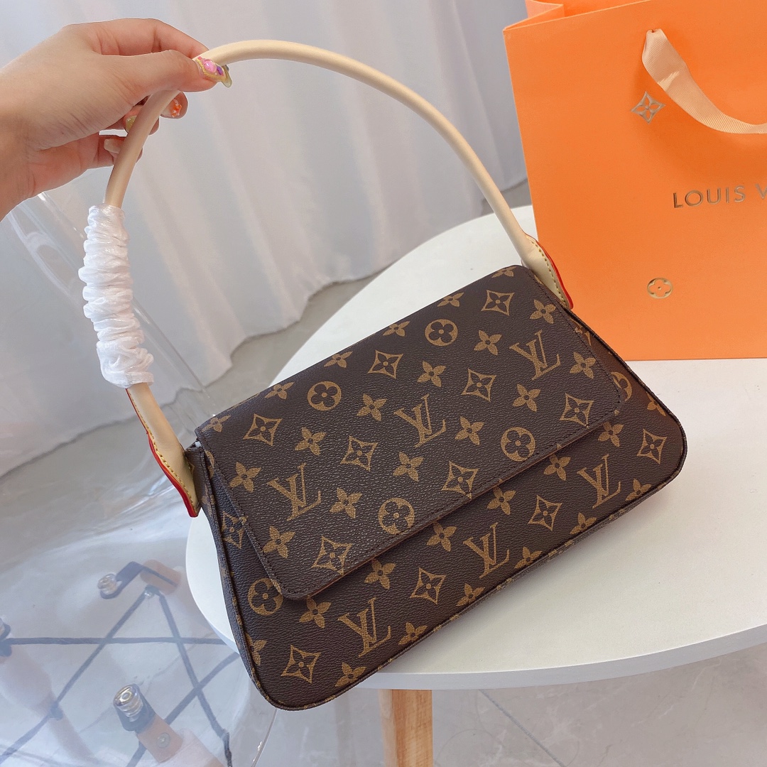 LV $75 gallery