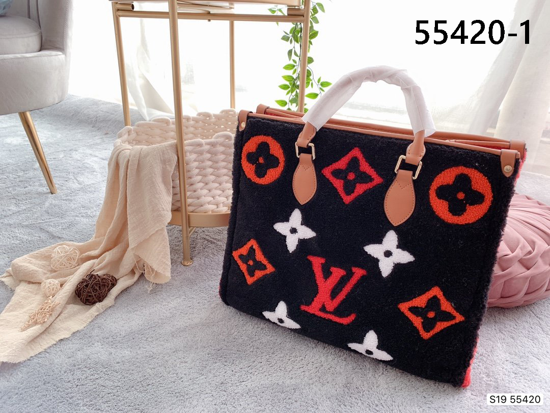 LV $75 gallery