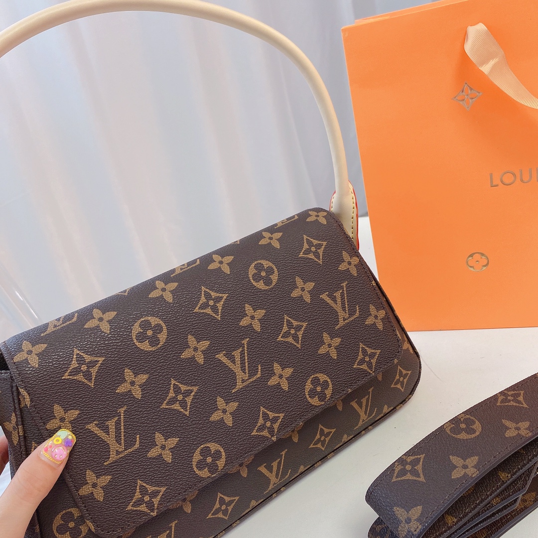 LV $75 gallery