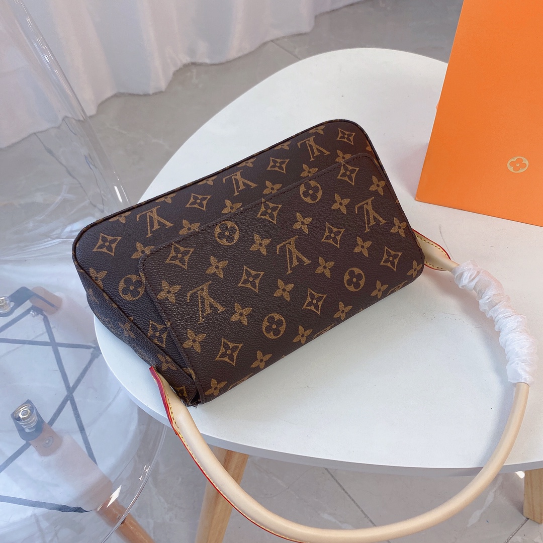 LV $75 gallery