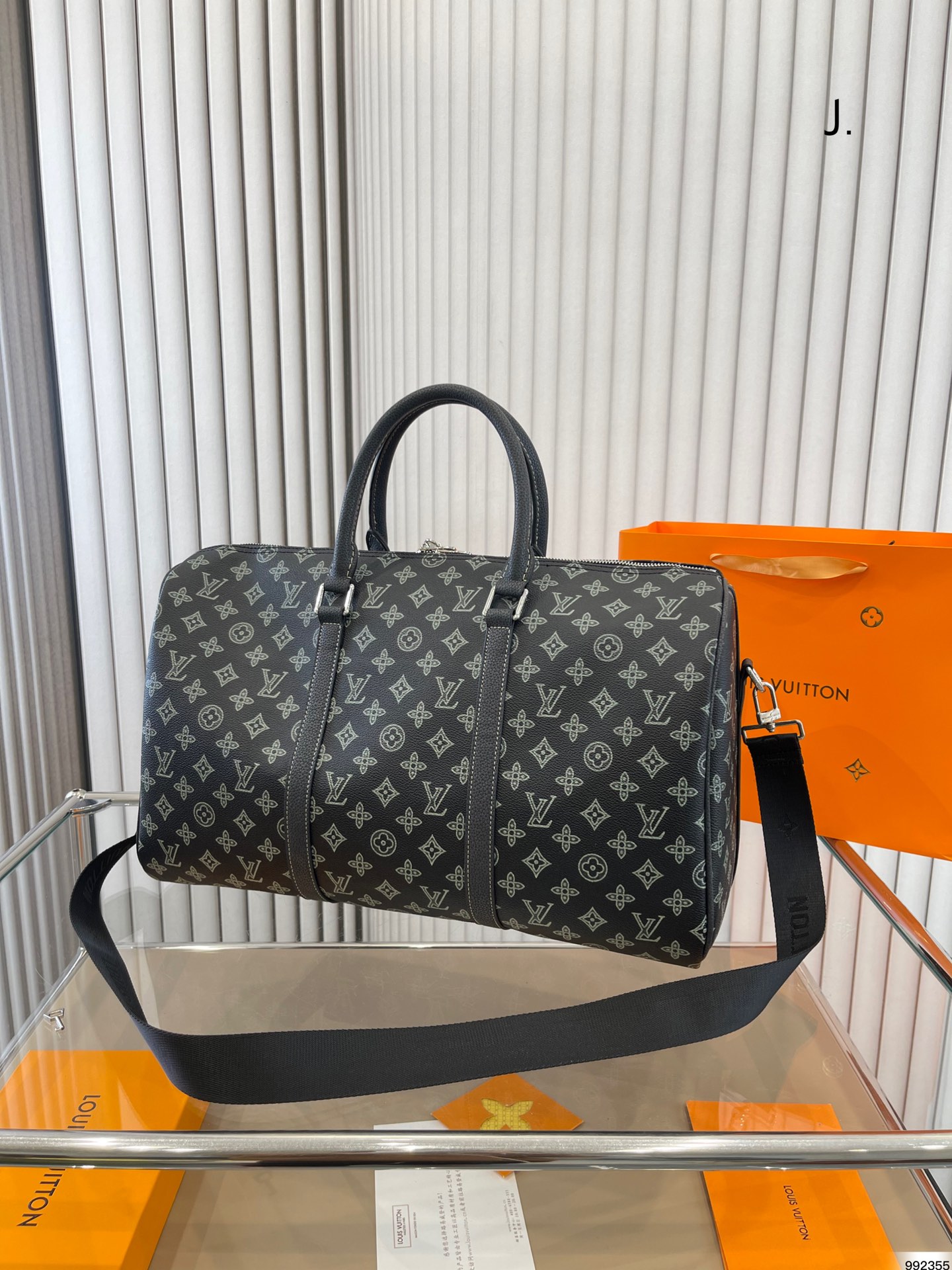 LV $76 gallery