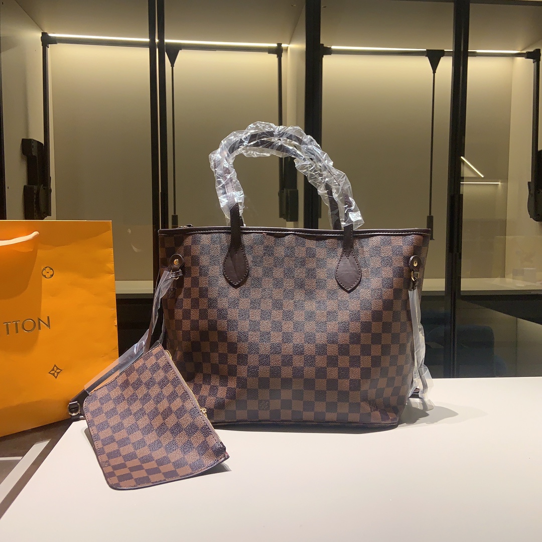 LV $76 gallery