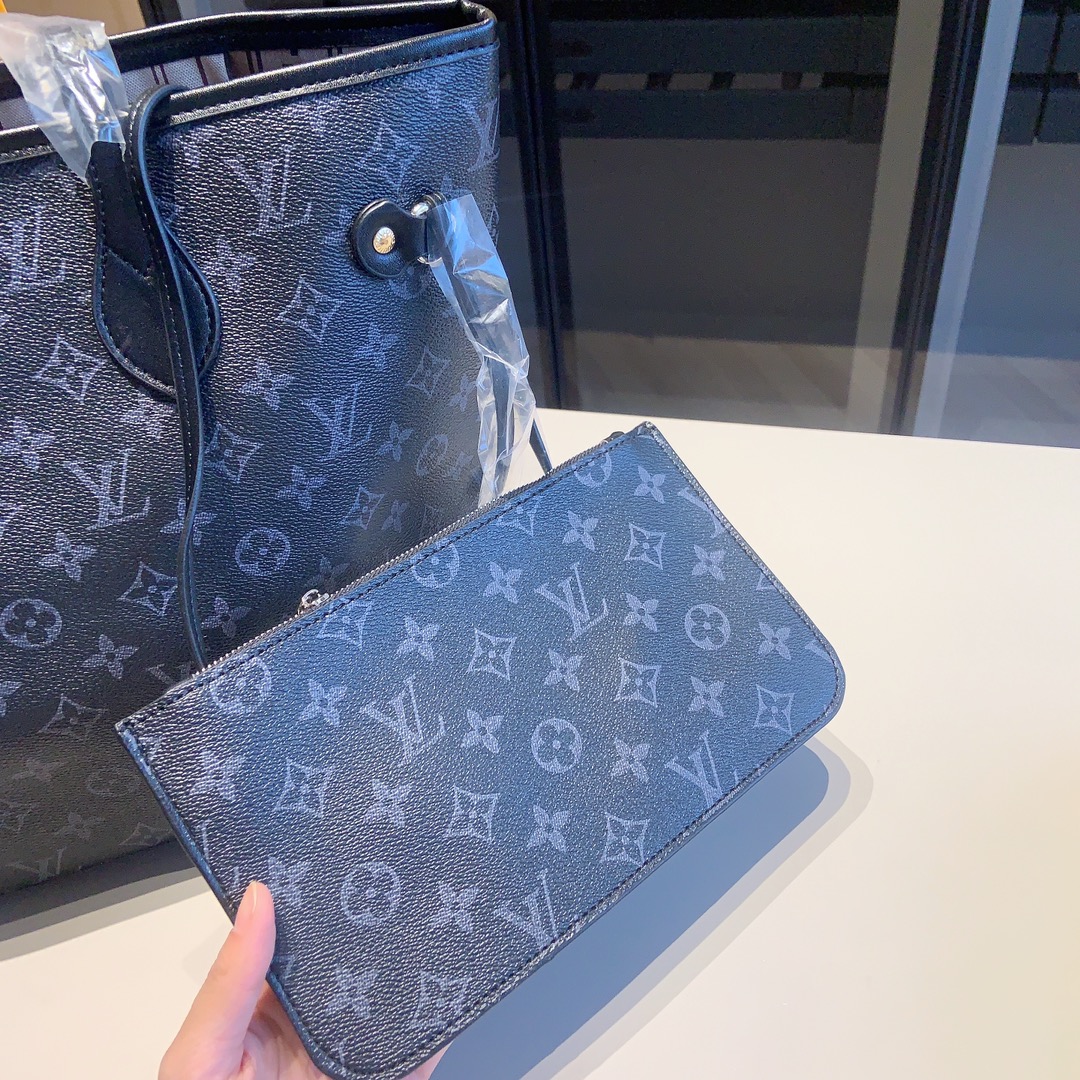 LV $76 gallery